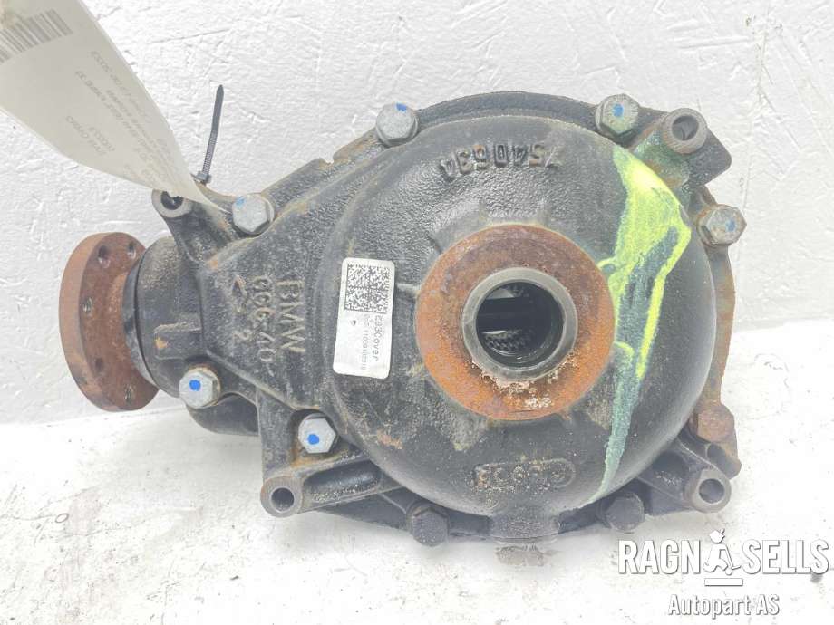 Kardang klokke foran til BMW X3 2007-2010 (Fase 2) (E83) (E83) (31 50 7 606 203|)