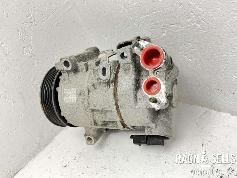 Aircondition kompressor til Peugeot 5008 2017-->> (Type II) (DENSO|9675655880|9823097480|4471508220|96 092 742 80|96 756 558 80|96 756 603 80|9675659880|9807722580|9809274280|9810347280|9815198580|9827850380|3643109|95526504)
