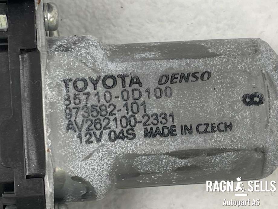 Ruteheis høyre foran til Toyota Yaris 2014-2020 (Type III, Fase 2)  (DENSO|698100D300|857100D100|873582-101|AV262100-2331)