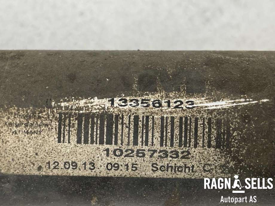 Drivaksel høyre foran, bensin/manuell til Opel Astra J 2010-2015 (5374044|13356123|)