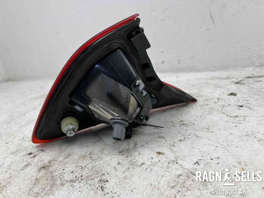 Baklykt høyre indre til Mazda CX-5 2012-2017 (Type I)  (KD53-51-3F0C|)