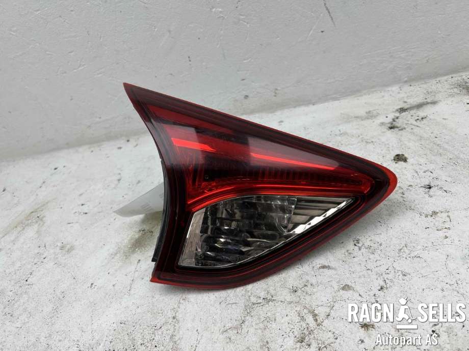 Baklykt venstre indre til Mazda CX-5 2012-2017 (Type I) (KD53-51-3G0C|)
