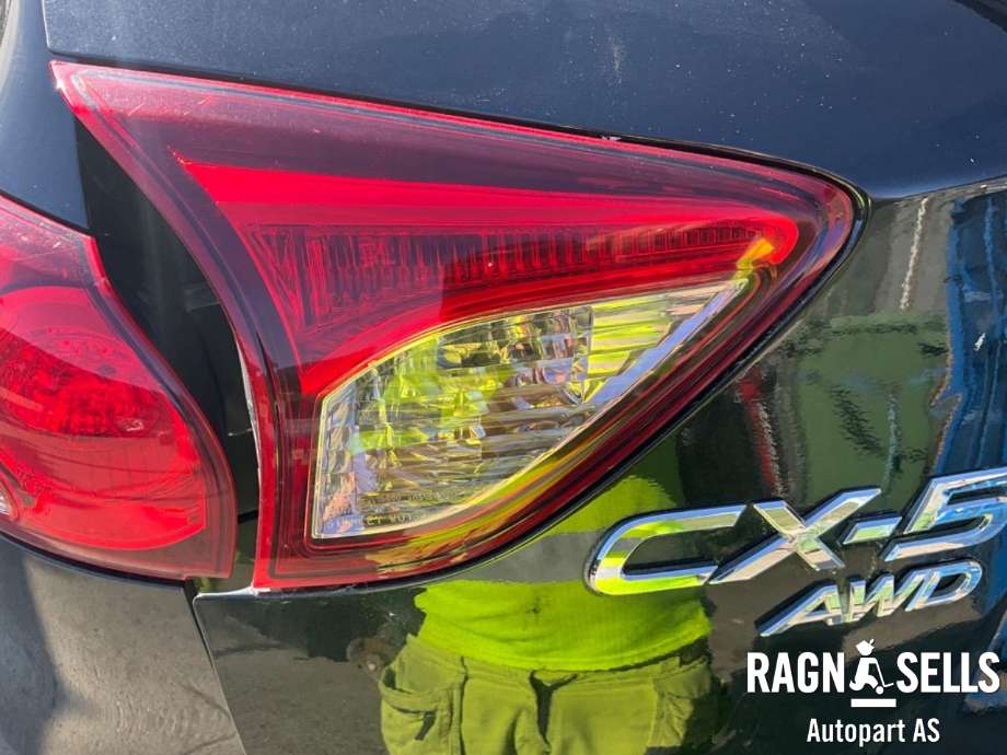 Baklykt venstre indre til Mazda CX-5 2012-2017 (Type I) (KD53-51-3G0B|)