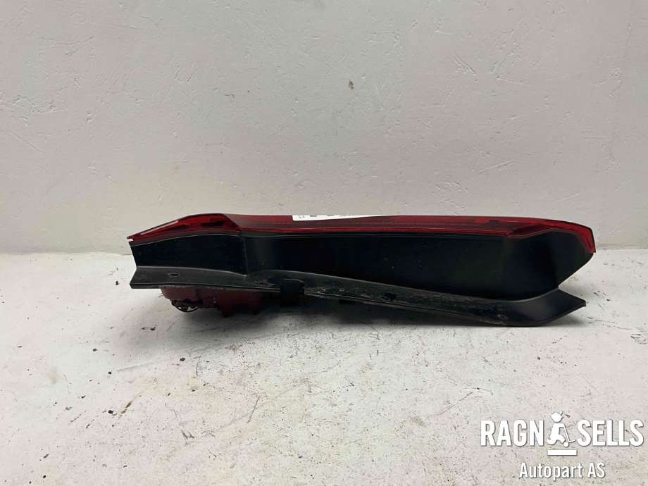 Baklykt venstre ytre til Kia e-Soul 2019-->> (Type III)  (92401K0100|)