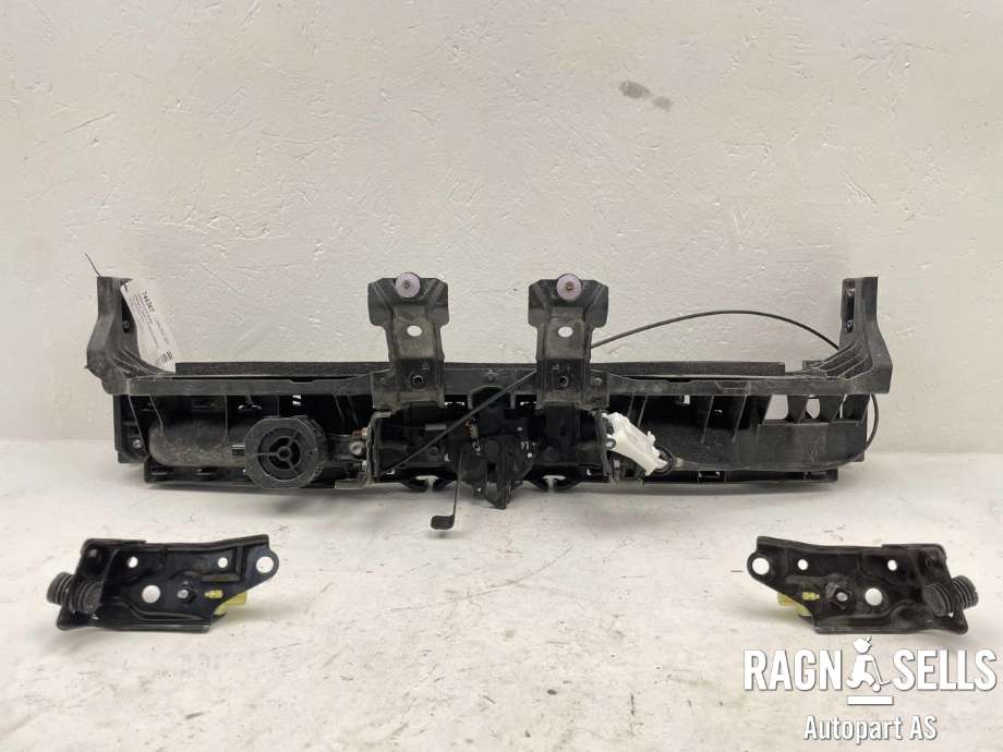Frontplate øvre til Mazda 2 2020-->> (Type III, Fase 2)  (N/A|)