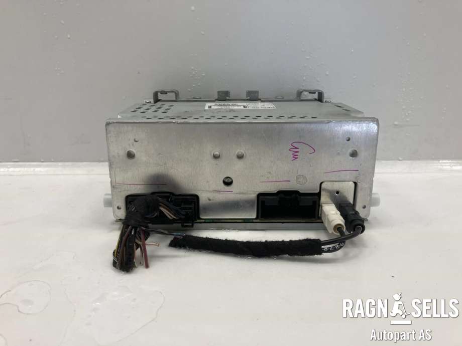 Bilstereo til Ford Fiesta 2013-2017 (Type VI, Fase 2)  (AM5T 18C815 HK|)