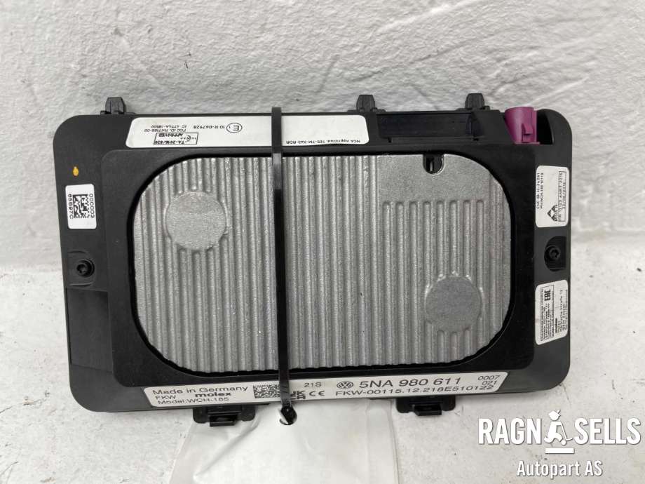 Dashbord trådløs mobillader til VW ID.4 2020-->>  (5NA 980 611|)