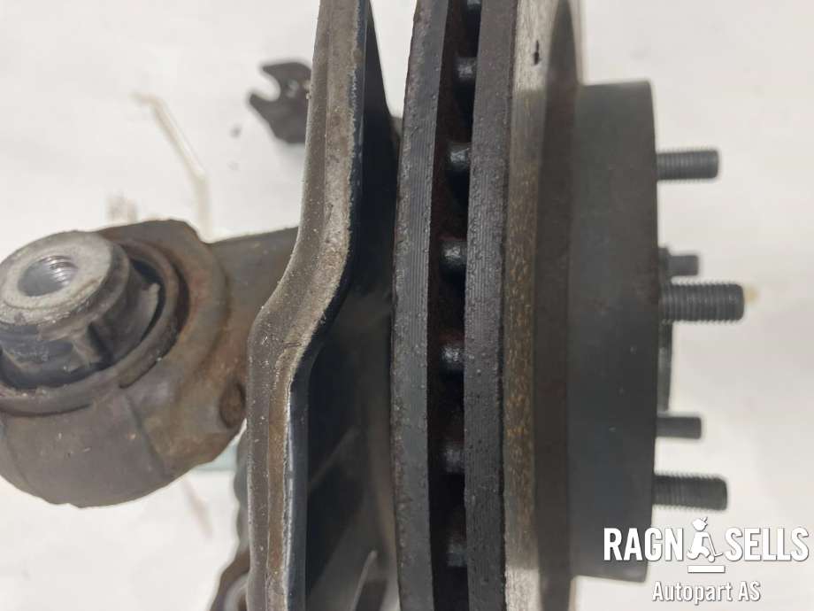 Hjulspindel høyre bak til Toyota RAV4 2019-->> (Type V)  (4241042060|4230442070|)