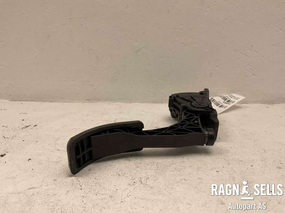 Pedal gass til VW Amarok 2010-2016 (Type I, Fase 1)  (HELLA|6Q1 723 503 P|6PV00849640|)
