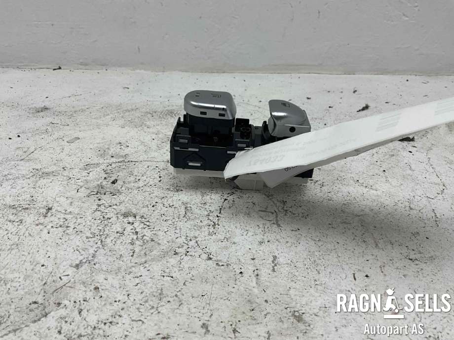 Bryter ruteheis til Hyundai Ioniq 5 2021-->> (93581GI040LS5|)