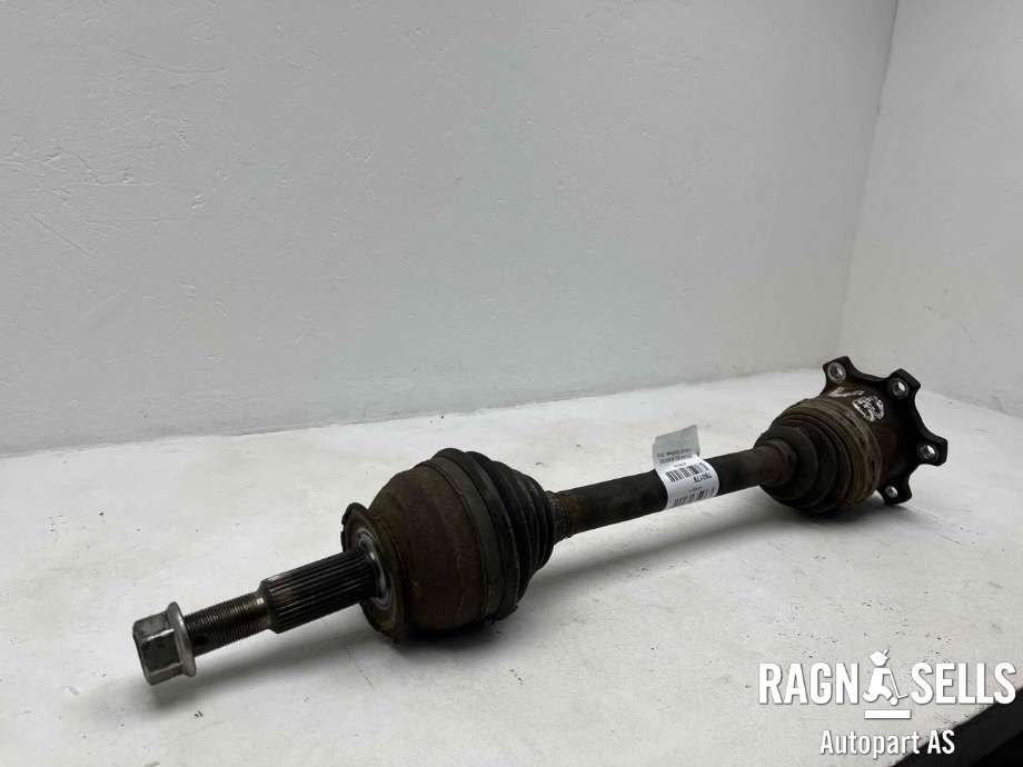 Drivaksel venstre bak, diesel/automat til Nissan Pathfinder 2010-2014 (Fase 2) (R51) (R51) (39600EB310|)