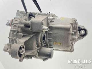 Motor elbil bak til Tesla Model 3,   (|158774000B)