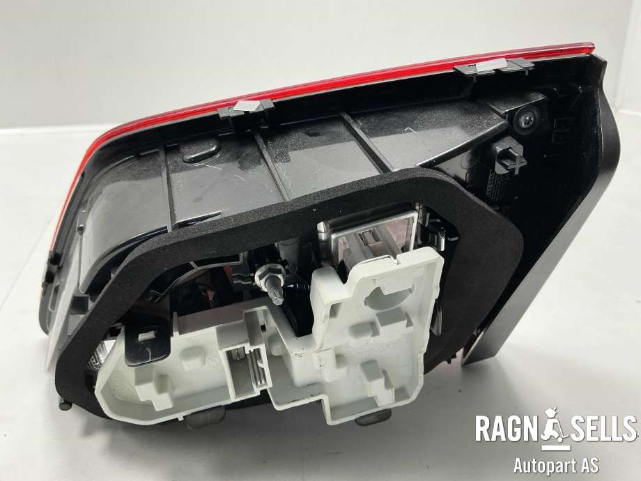 Baklykt venstre indre til VW Golf VII 2012-2017 (Fase 1)  (510 945 093 M|)