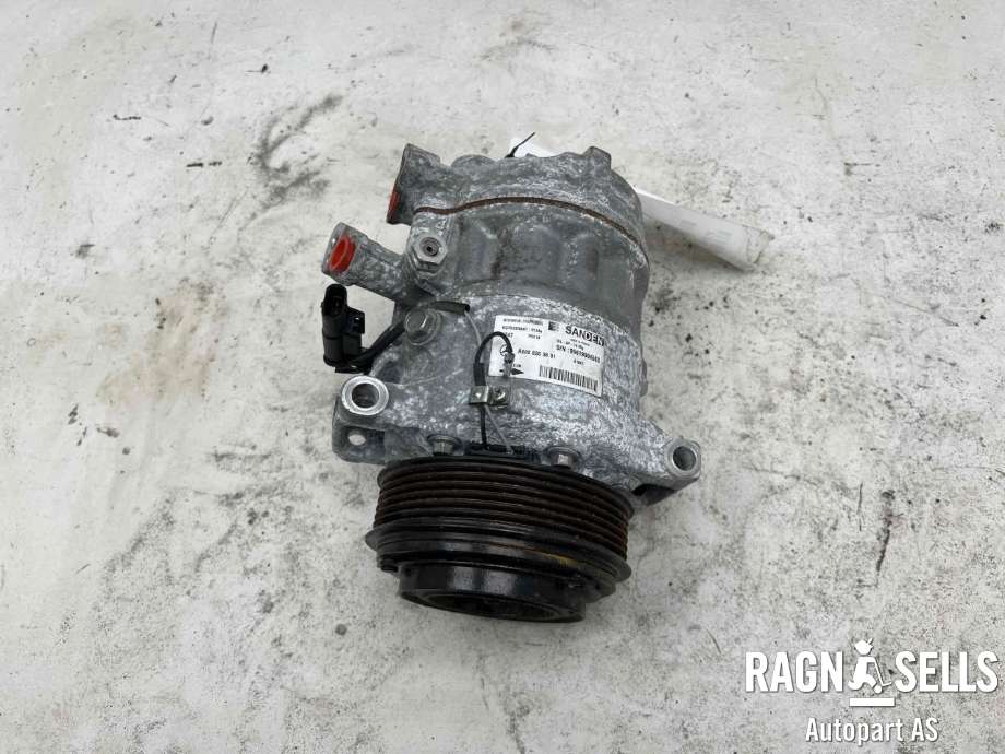 Aircondition kompressor til Mercedes C-Klasse 2014-2018 (Fase 1) (W205) (W205) (SANDEN|A0008303002|A0008303801|A0008303902|A0008304002|A0008304400|A0008305301|A0032306911|0008303002|0008303801|0008303902|0008304002|0008304400|)