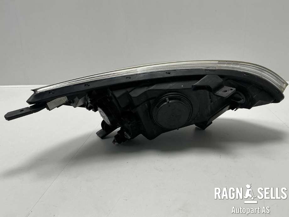 Frontlykt venstre halogen til Kia Rio 2011-2017 Type III  (92101 1W280|)