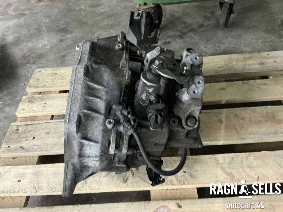 Girkasse manuell til Opel Zafira Tourer 2012-2018 (MYJ|)