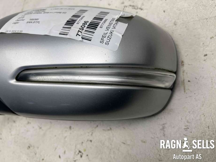Speil venstre til Suzuki Vitara 2015-->> (Type IV)  (84702-54PD0-QAK|)