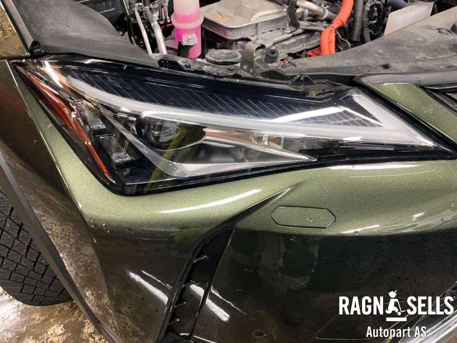 Frontlykt høyre full-LED til Lexus UX 2018-->>  (8114576350|)
