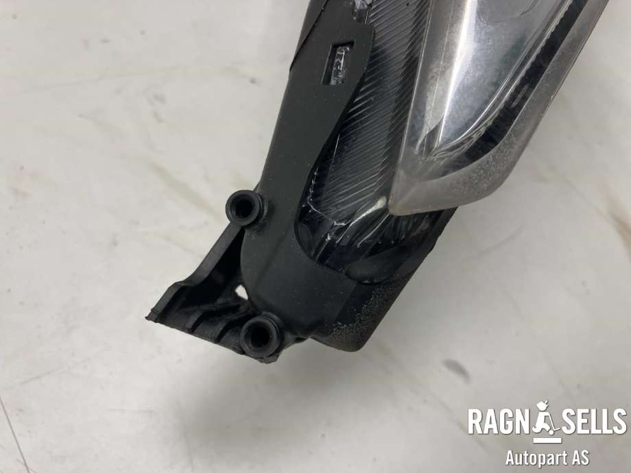 Frontlykt høyre halogen til Chevrolet Cruze 2012-2015 (42371138|95137792|)