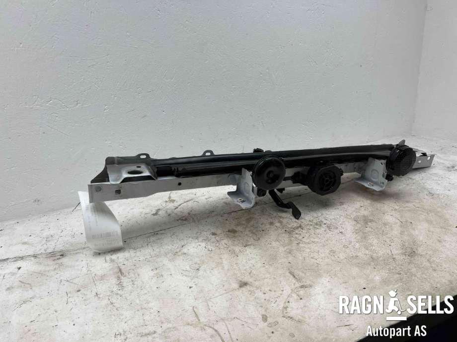 Frontplate øvre til Toyota RAV4 2019-->> (Type V)  (1659425020|)