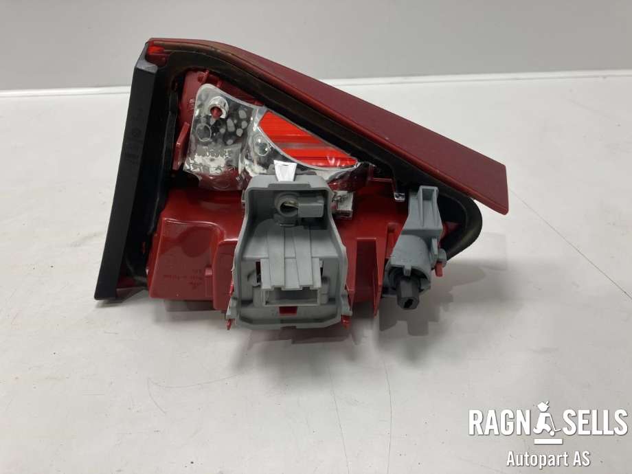 Baklykt venstre indre til Audi A4 2007-2014 (Type IV) (B8) (B8) (8K9945093B|)