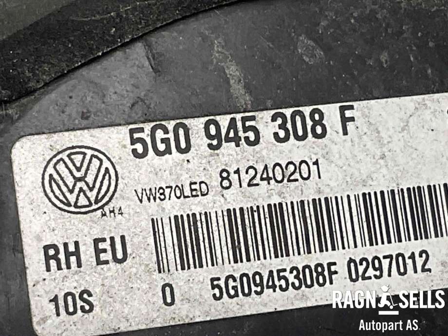 Baklykt høyre indre til VW Golf VII 2012-2017 (Fase 1) (5G0 945 308 F|)