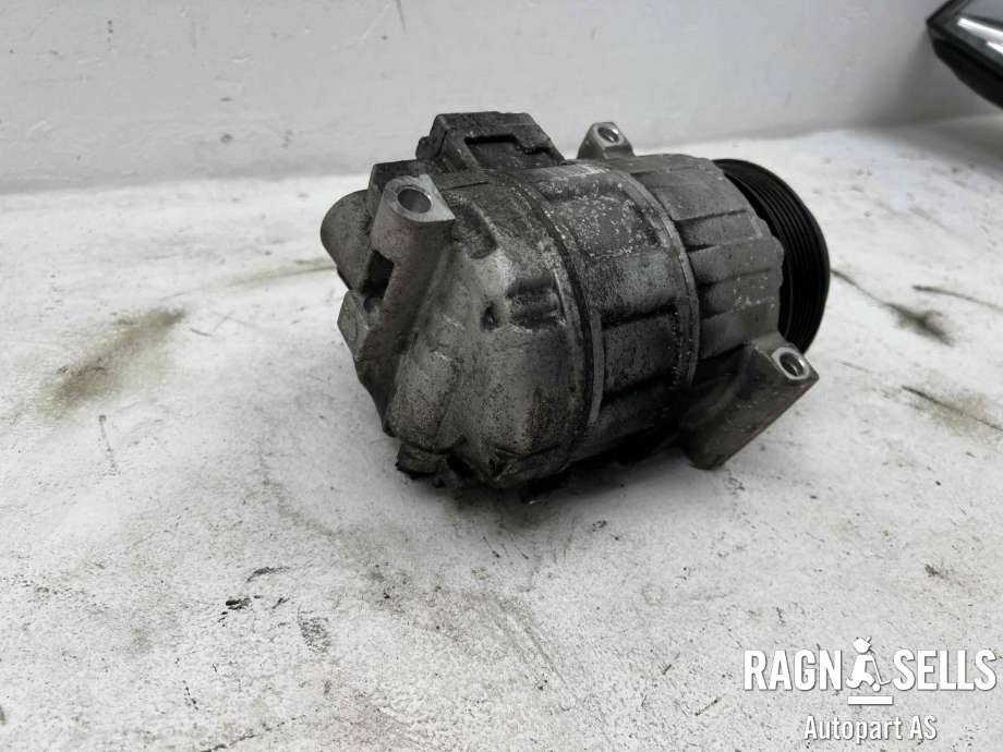 Aircondition kompressor til Mercedes Vito/Viano 2010-2014 (Fase 2) (W639) (W639) (A0002302811|A0002305111|A0002308011|A0002308511|A0002308811|A0012301411|A0012301711|A0012302811|A0012302911|A0012304111|A0012305611|A0012306211|)