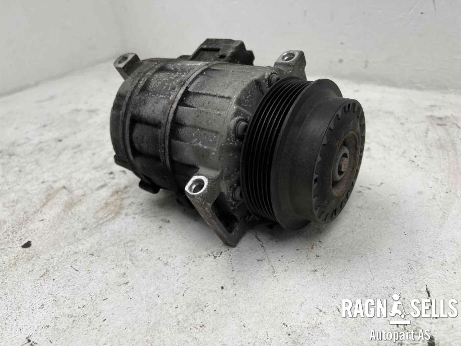 Aircondition kompressor til Mercedes Vito/Viano 2010-2014 (Fase 2) (W639) (W639) (A0002302811|A0002305111|A0002308011|A0002308511|A0002308811|A0012301411|A0012301711|A0012302811|A0012302911|A0012304111|A0012305611|A0012306211|)