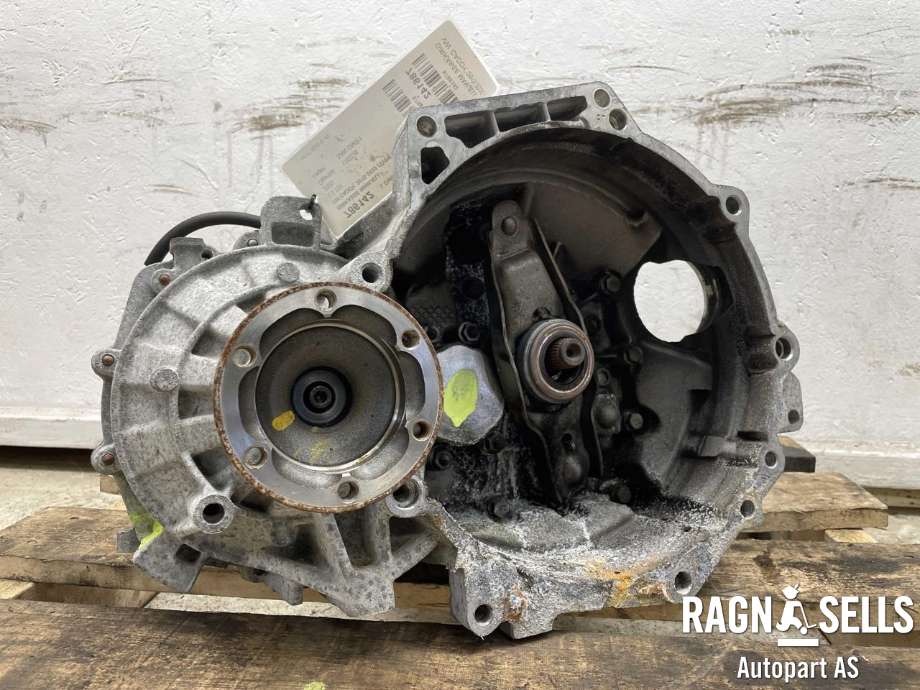 Girkasse manuell til VW Caddy 2015-2020 (Type III, Fase 3)  (0A4 300 054 P|0A4 300 054 PX|TLE)