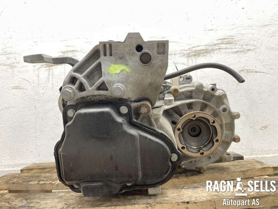 Girkasse manuell til VW Caddy 2015-2020 (Type III, Fase 3)  (0A4 300 054 P|0A4 300 054 PX|TLE)