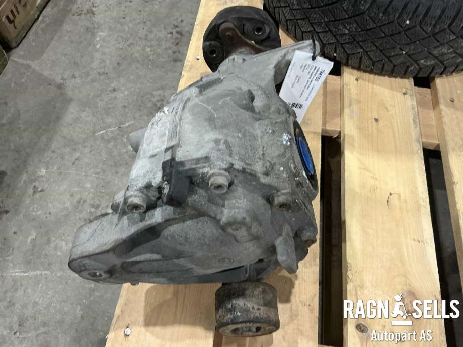 Kardang klokke bak til BMW 5-Serie 2010-2017 (F10/F11) (F10/F11) (33 10 7 584 451|)