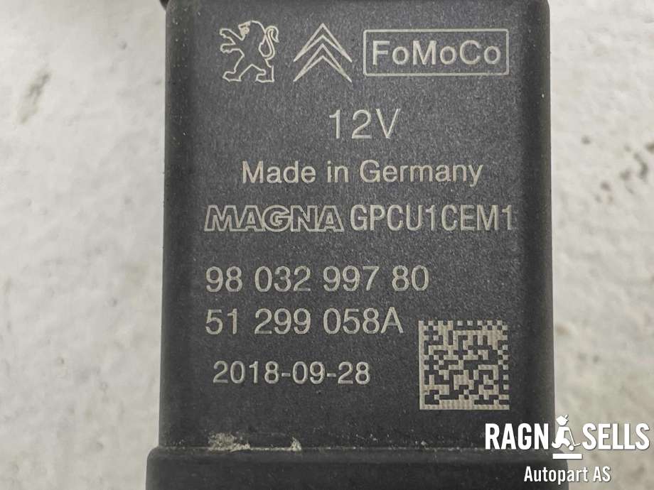 Rele gløde til Peugeot Expert 2016-->> (Type III) (9803299780|51299058A|)