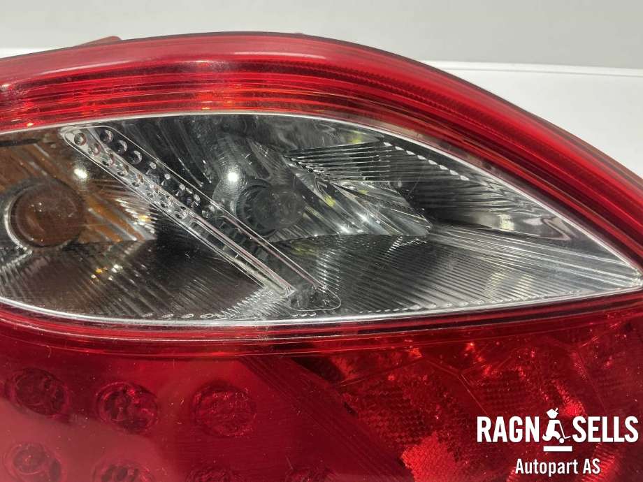 Baklykt venstre til Mazda 2 2011-2014 (Type II, Fase 2)  (D651-51-160M|)