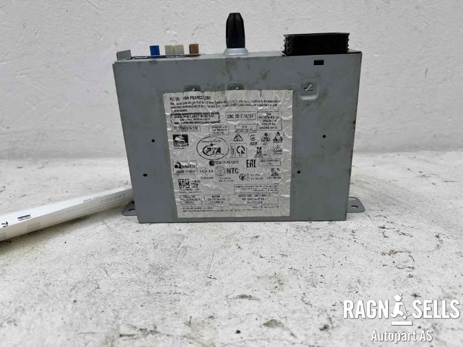 Bilstereo diverse til Peugeot Expert 2016-->> (Type III)  (BOSCH|9822730380|16 238 073 80|7503900137)