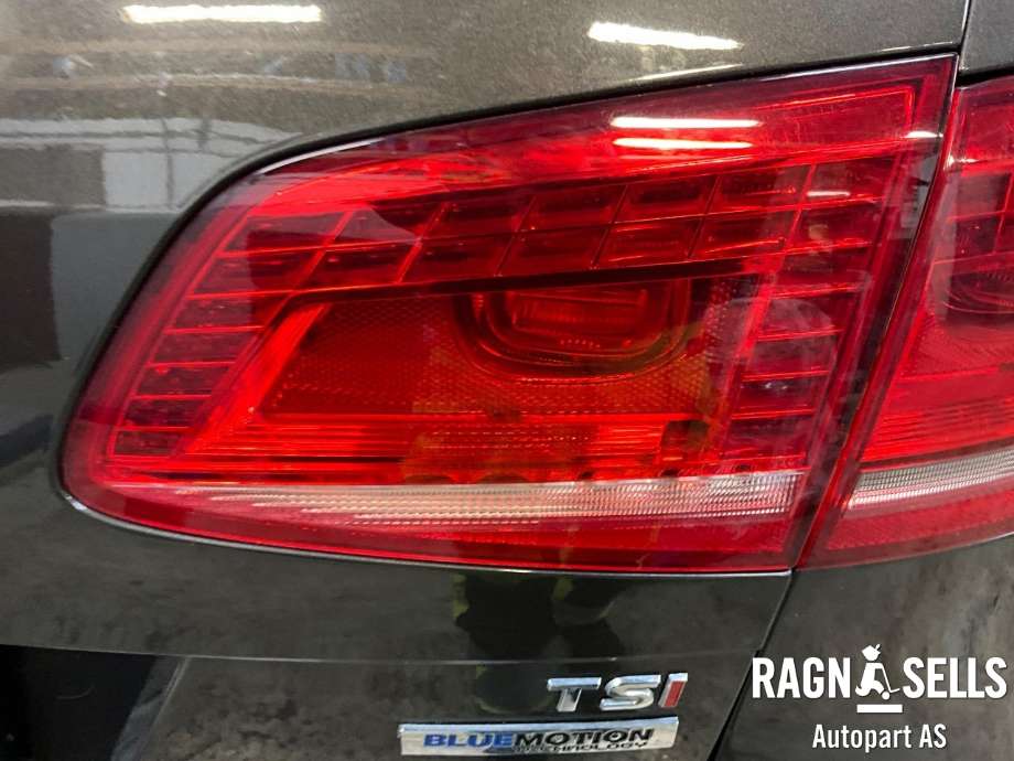 Baklykt høyre indre til VW Passat 2011-2015 (B7) (B7) (3AF 945 308 E|)