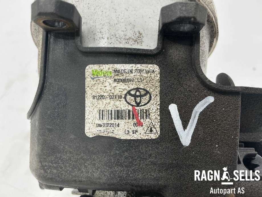 Tåkelykt venstre foran til Toyota Auris 2013-2015 (Type II, Fase 1)  (8122002110|)