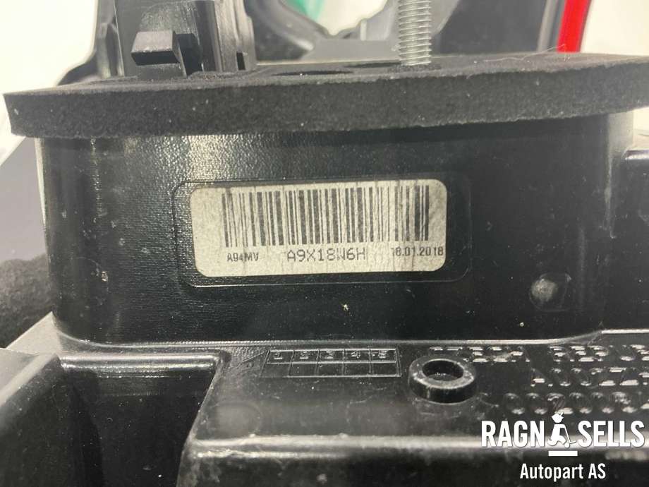 Baklykt venstre ytre til Peugeot 2008 2013-2019 (Type I)  (98 147 478 80|)