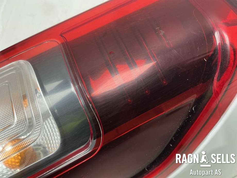 Baklykt høyre til Opel Vivaro B 2014-2019  (93867969|)