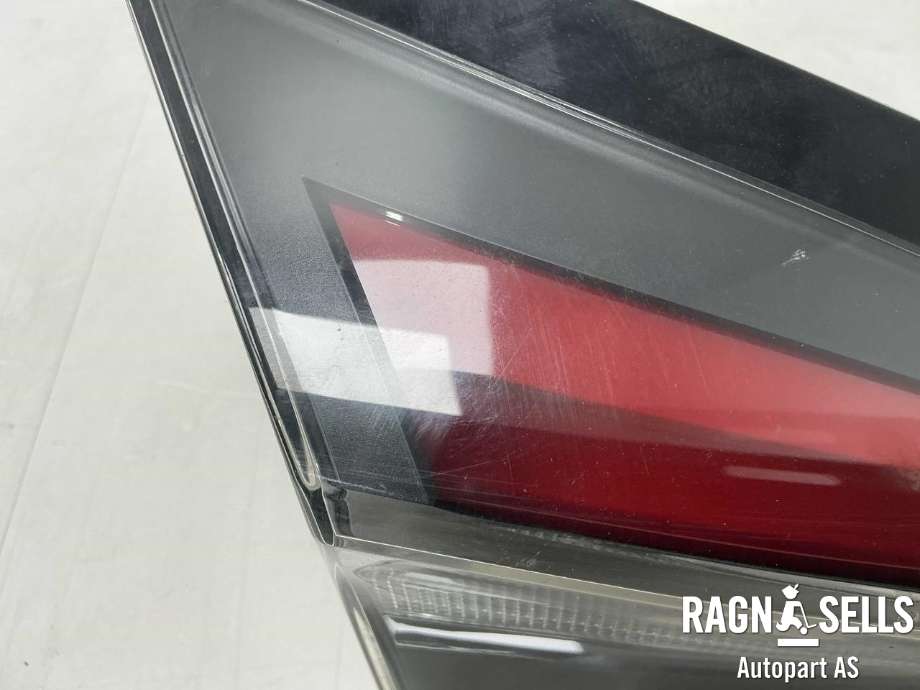 Baklykt venstre indre til Ford Puma 2019-->>  (2579089|L1TB13A603AA|L1TB13A603AD)
