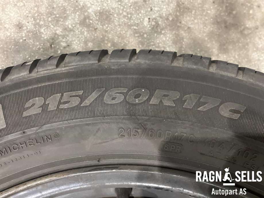 Hjulsett stål sommer til Opel Vivaro C 2020-->> (MICHELIN|5X108/ET46/65.1|215/60 R17C|)
