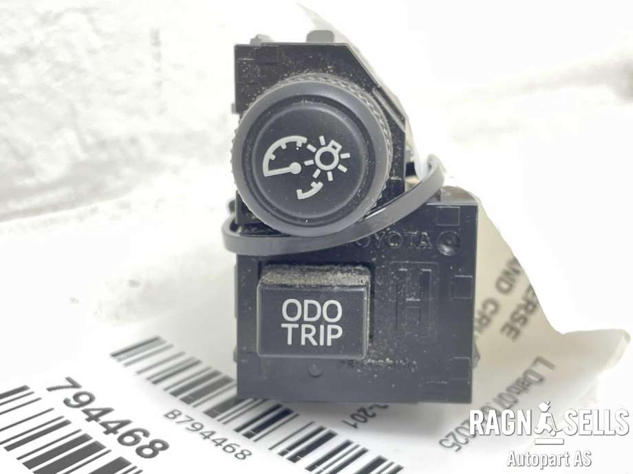 Bryter diverse til Toyota Land Cruiser 150 2010-2013 (Fase 1) (8497560020|)