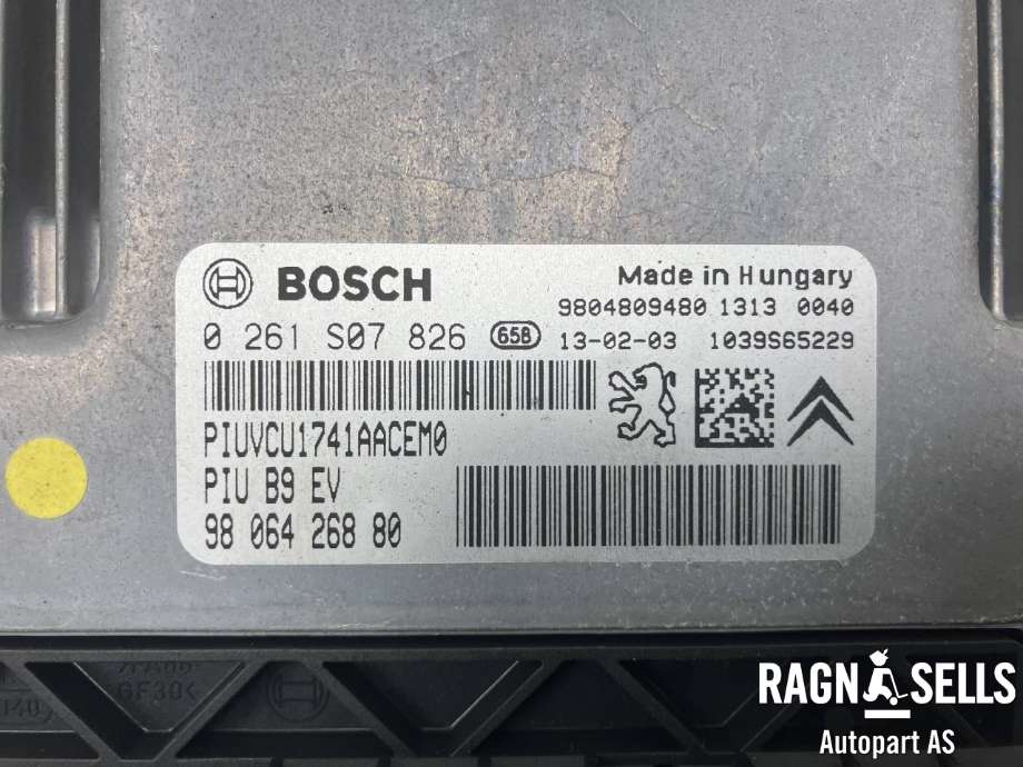 Styreenhet motor til Peugeot Partner 2008-2015 (Type II, Fase 1)  (BOSCH|0 261 S07 826|98 064 268 80|)