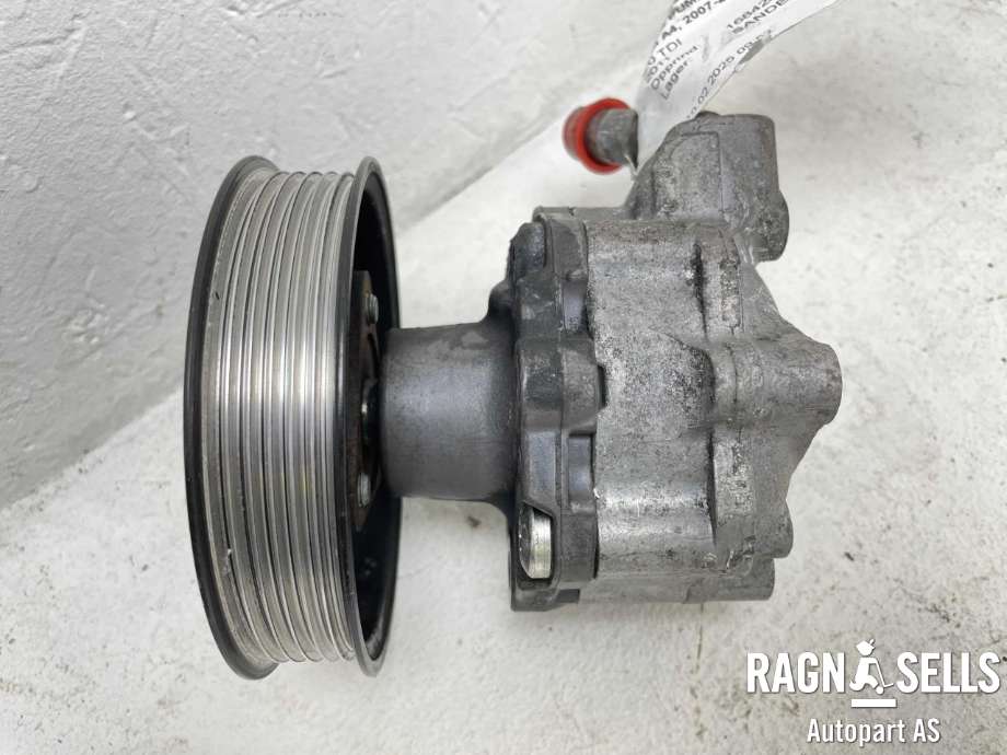 Servo pumpe mekanisk til Audi A4 2007-2014 (Type IV) (B8) (B8) (8K0 145 154 H|8K0 145 154 B|8K0 145 154 G|8K0 145 154 L|8K0 145 156 G|7651955156)