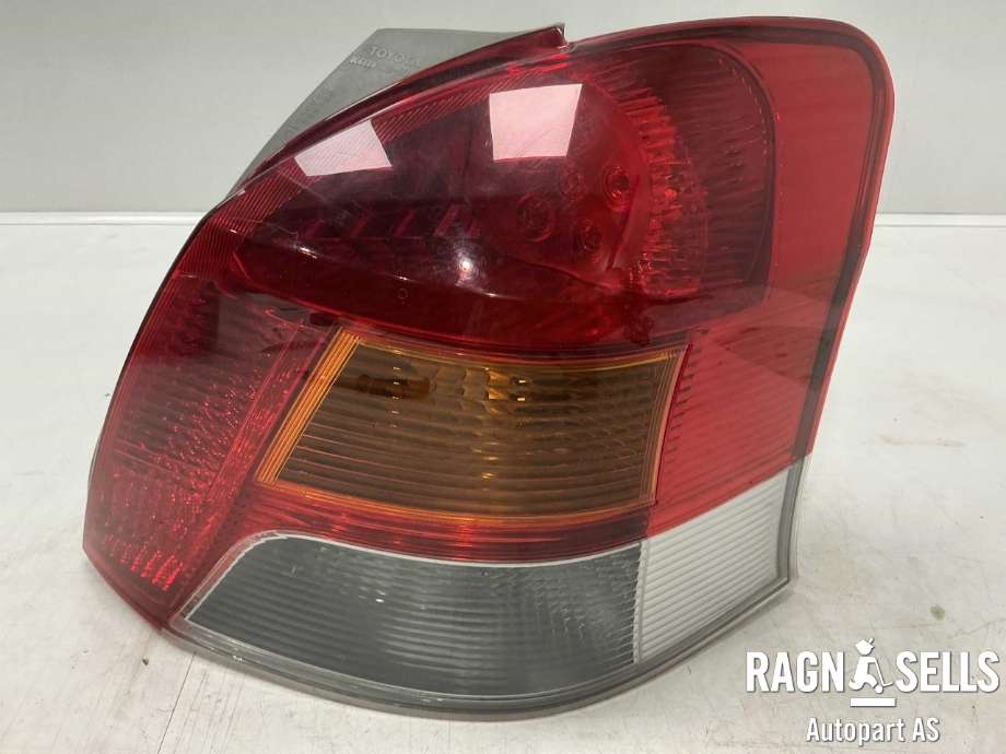 Baklykt høyre til Toyota Yaris 2009-2011 (Type II, Fase 2) (815510D250|)