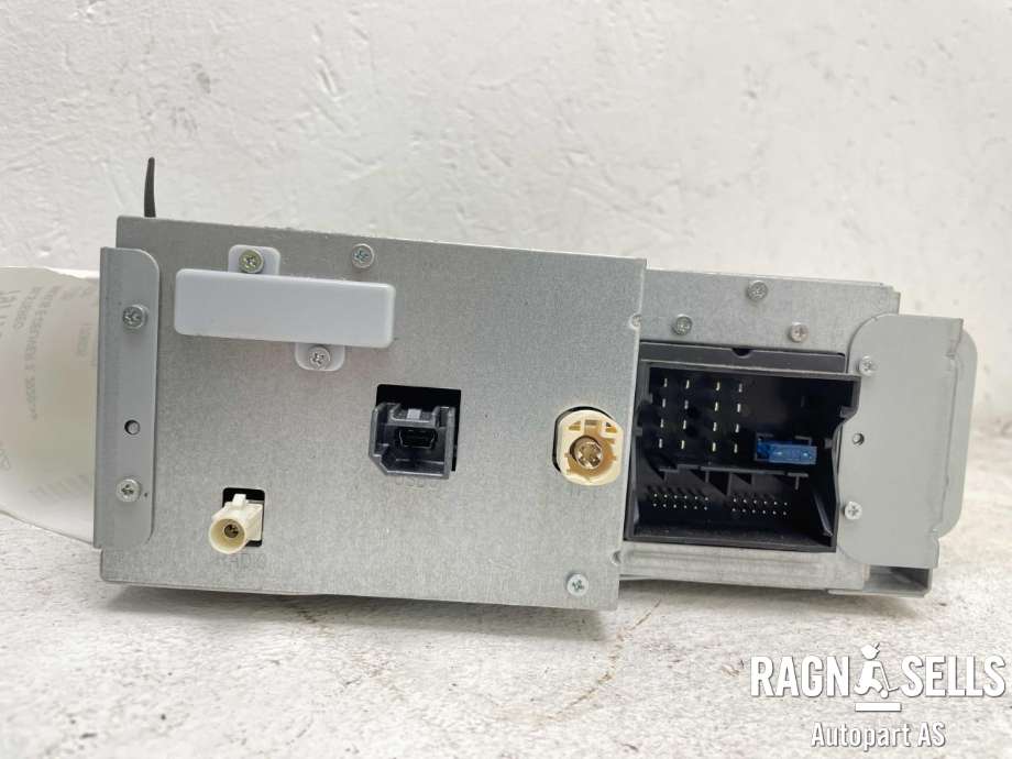 Bilstereo til Maxus e-Deliver 3 2020-->>  (C00016285|EV31C10-00|)