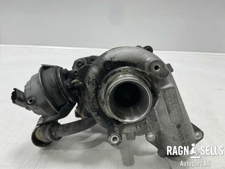 Turbo til Ford S-Max 2010-2015 (Type I, Fase 2)  (GARRETT|AV6Q-6K682-AB|GTC1244VZ|Y65013700A|MN982483|9686120680|31319528|31836499|36001457|36001457REM|36010147|0375P7|0375P8|AV6Q6K682AA|AV6Q6K682AB|REAV6J6K682AA|RMAV6Q6K682AA|RMA6Q6K682AA|1685819|1945757|2008127|2254339|6V6Q6K682AA|6V6Q6K682AB|Y65013700)