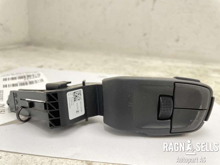 Bryter cruise control til Peugeot 208 2019-->> (Type II)  (98133623ZD|10138239-02|)
