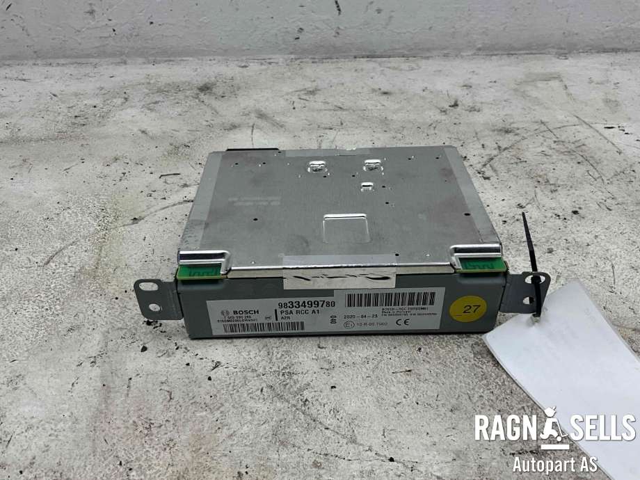 Bilstereo til Peugeot 208 2019-->> (Type II) (BOSCH|9833499780|7503900286|16 672 993 80)