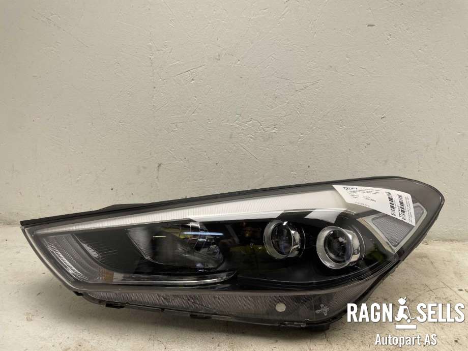 Frontlykt venstre full-LED til Hyundai Tucson 2015-2020  (92101D7200|)