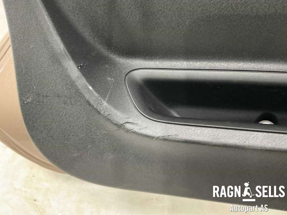 Bakluke combi til Volvo V40 2012-2019  (31457727|)